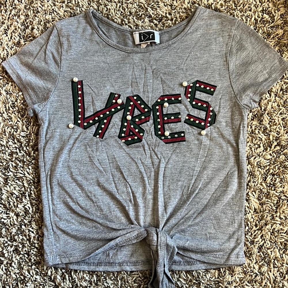 Girls shirt size 8